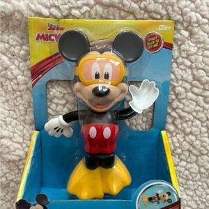 Disney Mickey Mouse Diving Adventure Figure - Red, Yellow, Black